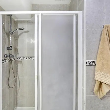 Daire Relaxing Studio, Los Cristianos, Heated Pool, Air Con Los Cristianos (Tenerife)