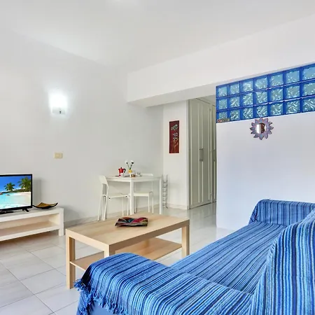 Appartamento Relaxing Studio, Los Cristianos, Heated Pool, Air Con *