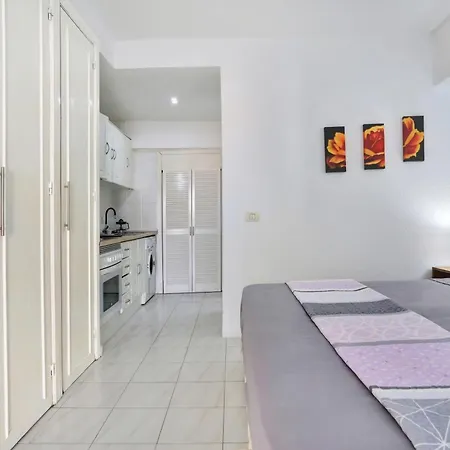 Relaxing Studio, Los Cristianos, Heated Pool, Air Con Appartamento Los Cristianos (Tenerife)